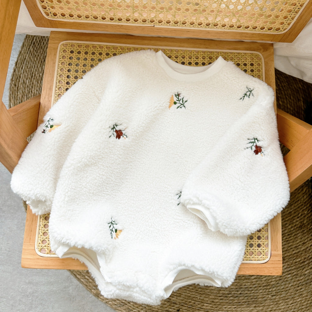 Autumn Winter Thick Fuzzy Baby Romper With Floral Embroidery