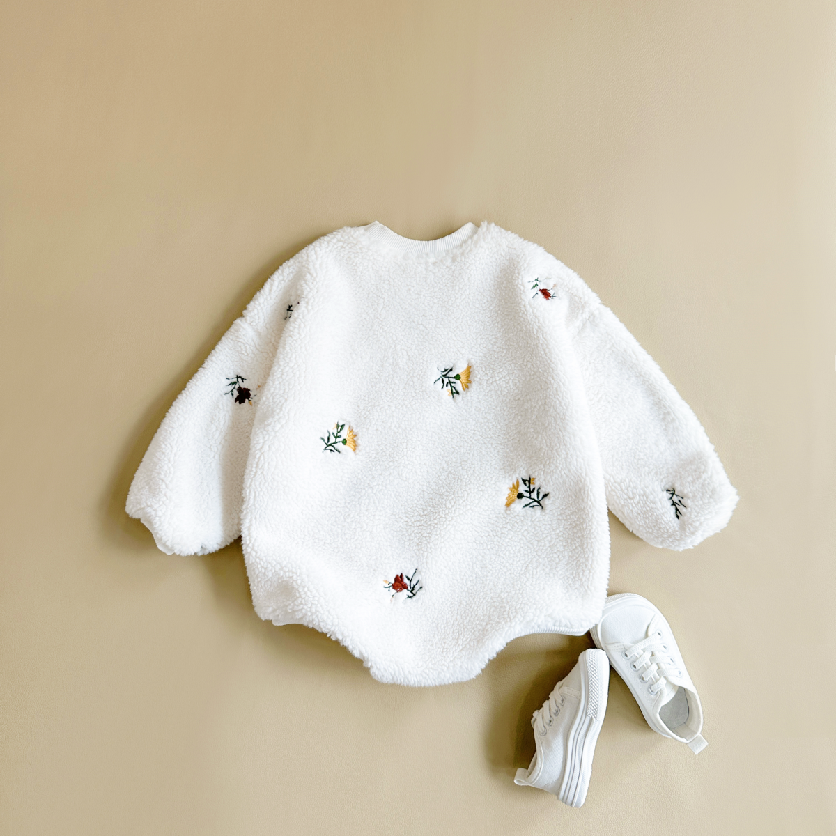Autumn Winter Thick Fuzzy Baby Romper With Floral Embroidery
