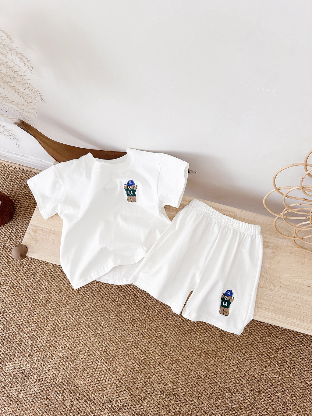 Korean Simple White Baby Summer Clothes Cotton Bear Infant Loungewear