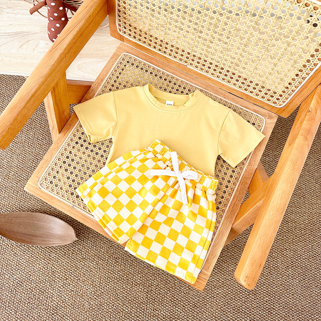 Summer Casual Solid Short Sleeve T-shirt & Plaid Shorts