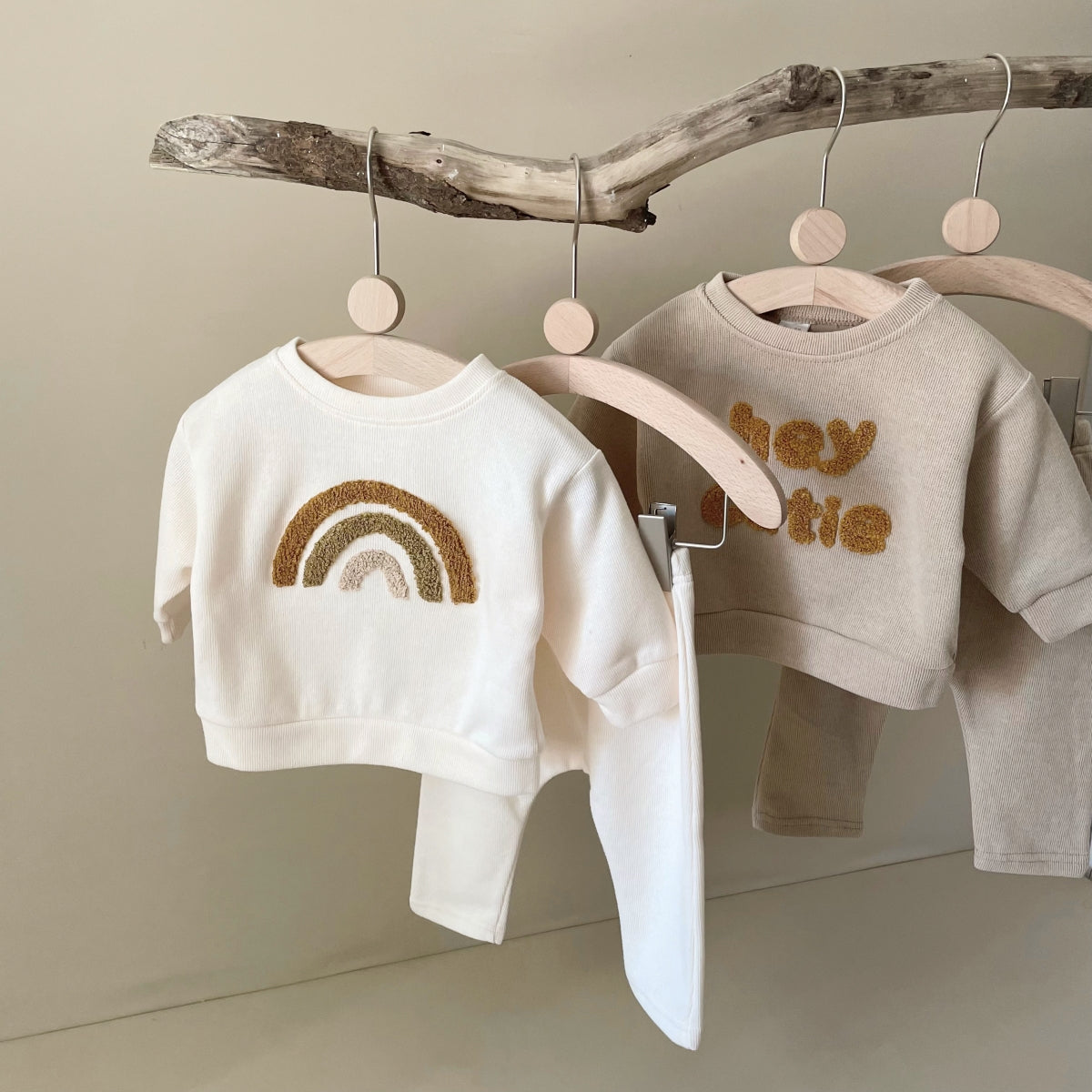 Neutral Baby Letter Embroidery Pattern Sports Set 1-3 Years Old