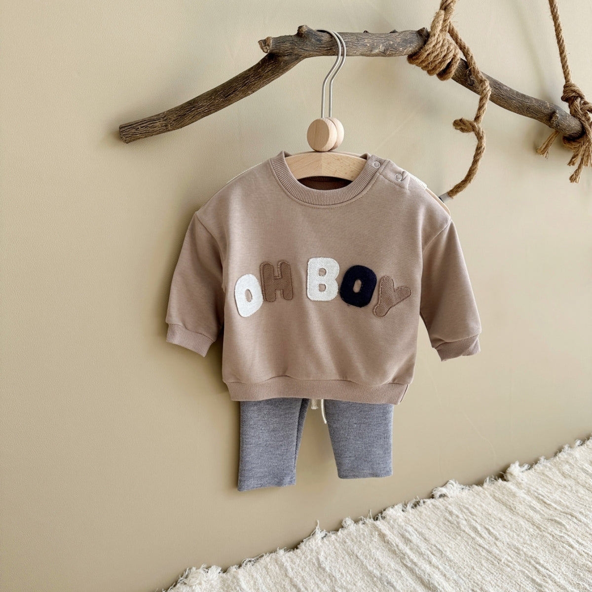 Neutral Baby Letter Pattern Sports Set 1-3 Years Old