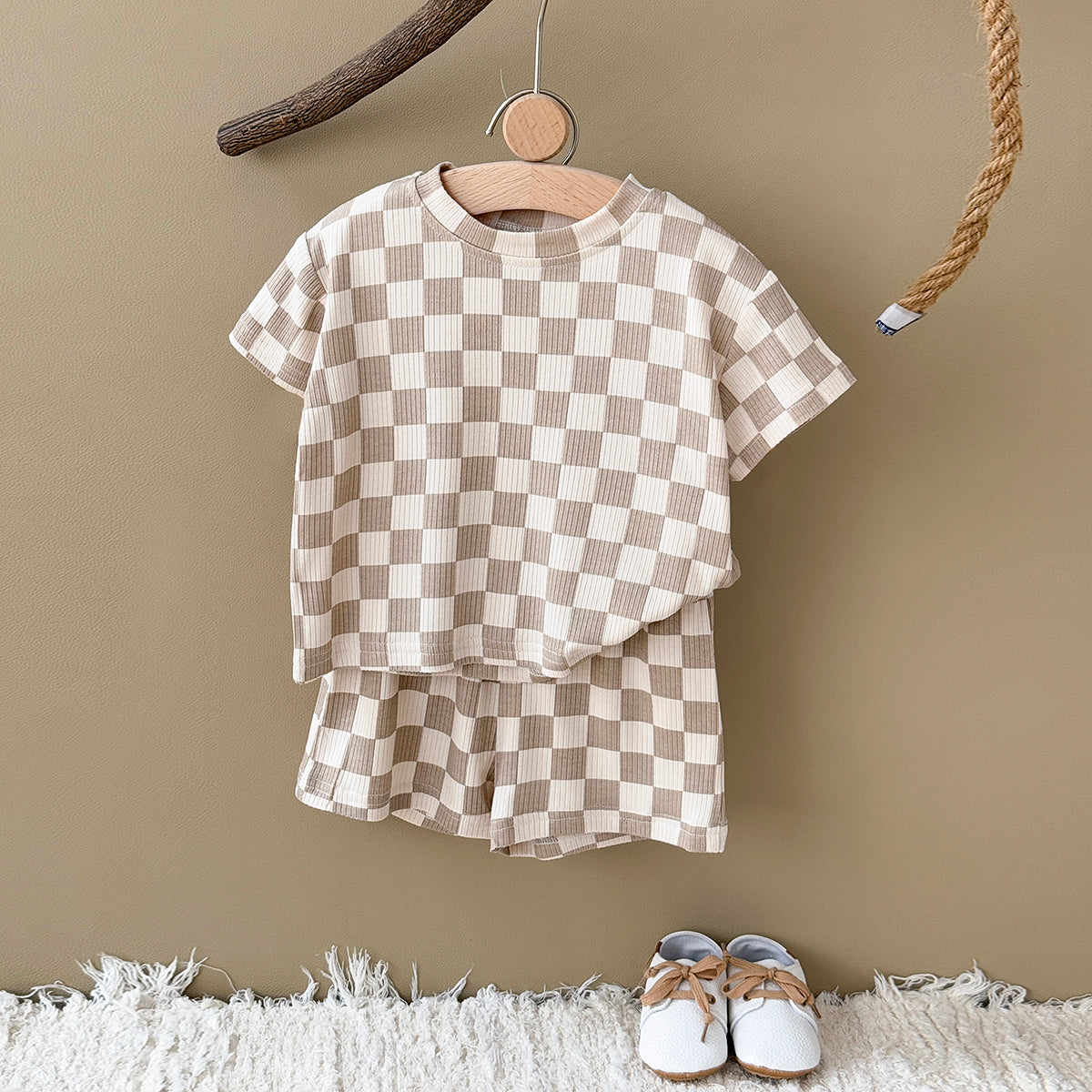 Baby Checkerboard Ribbed Short Sleeve Shorts Outfit