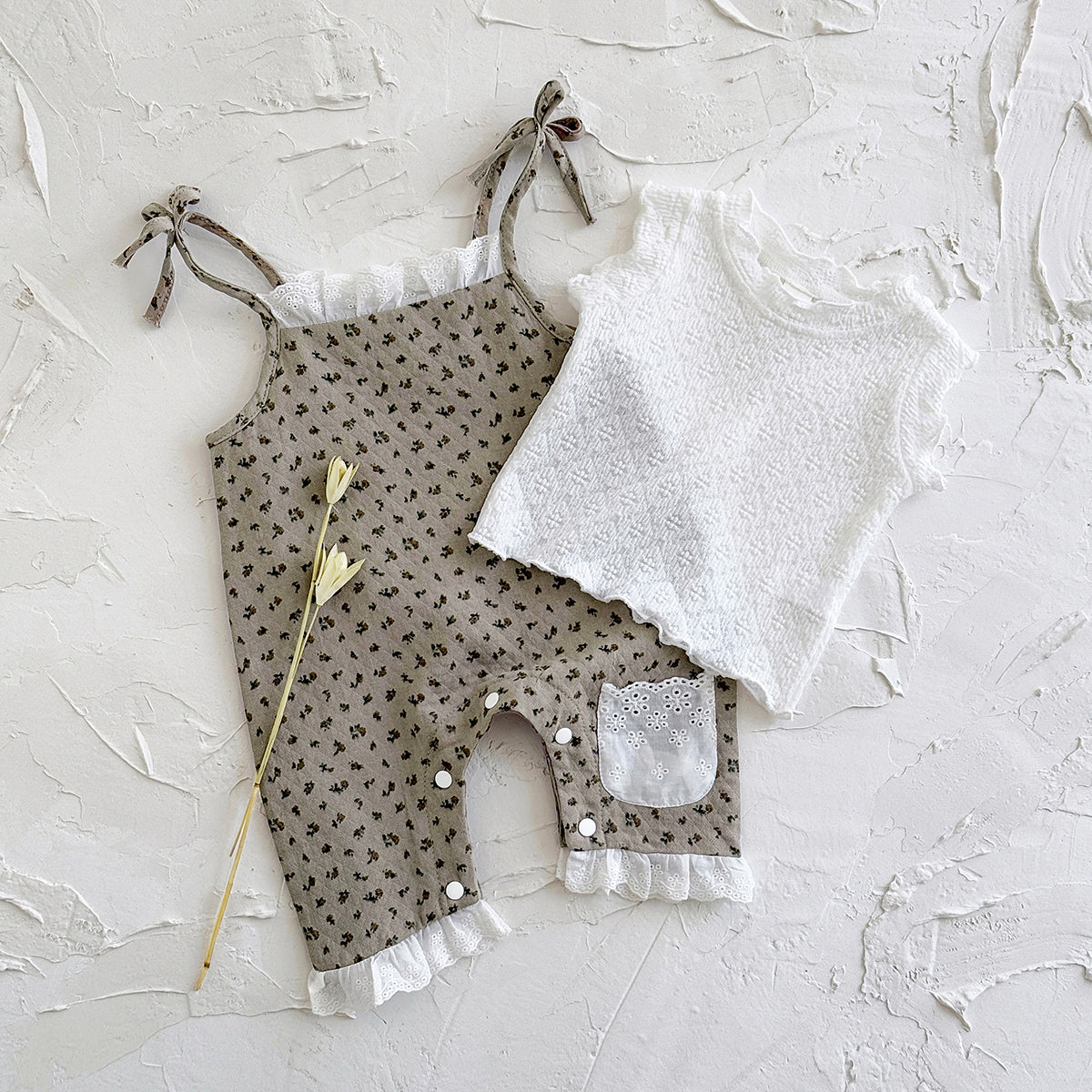 Summer White Top & Brown Floral Overalls Set