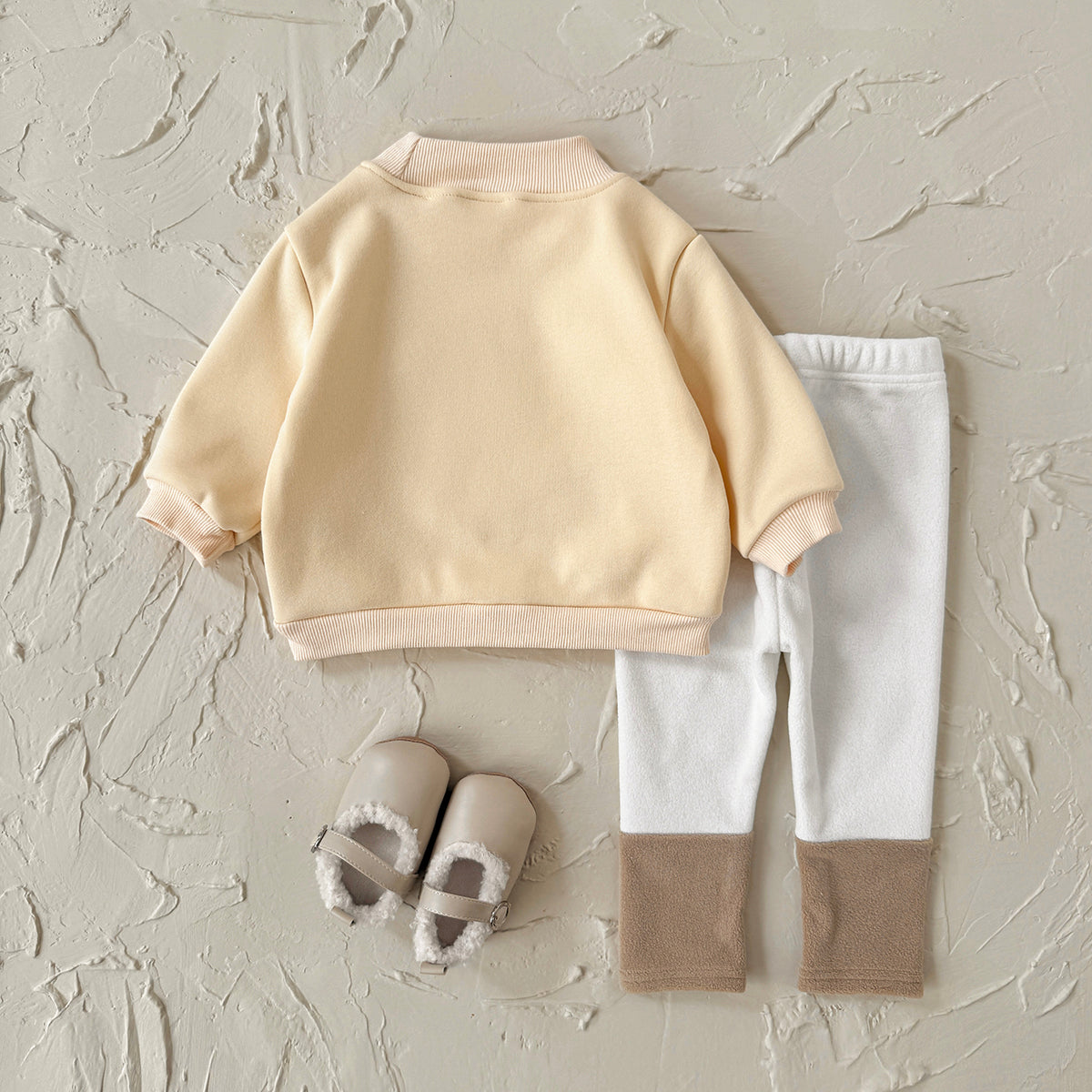 Yellow embroidered rabbit long-sleeved plush set (0-3 years)