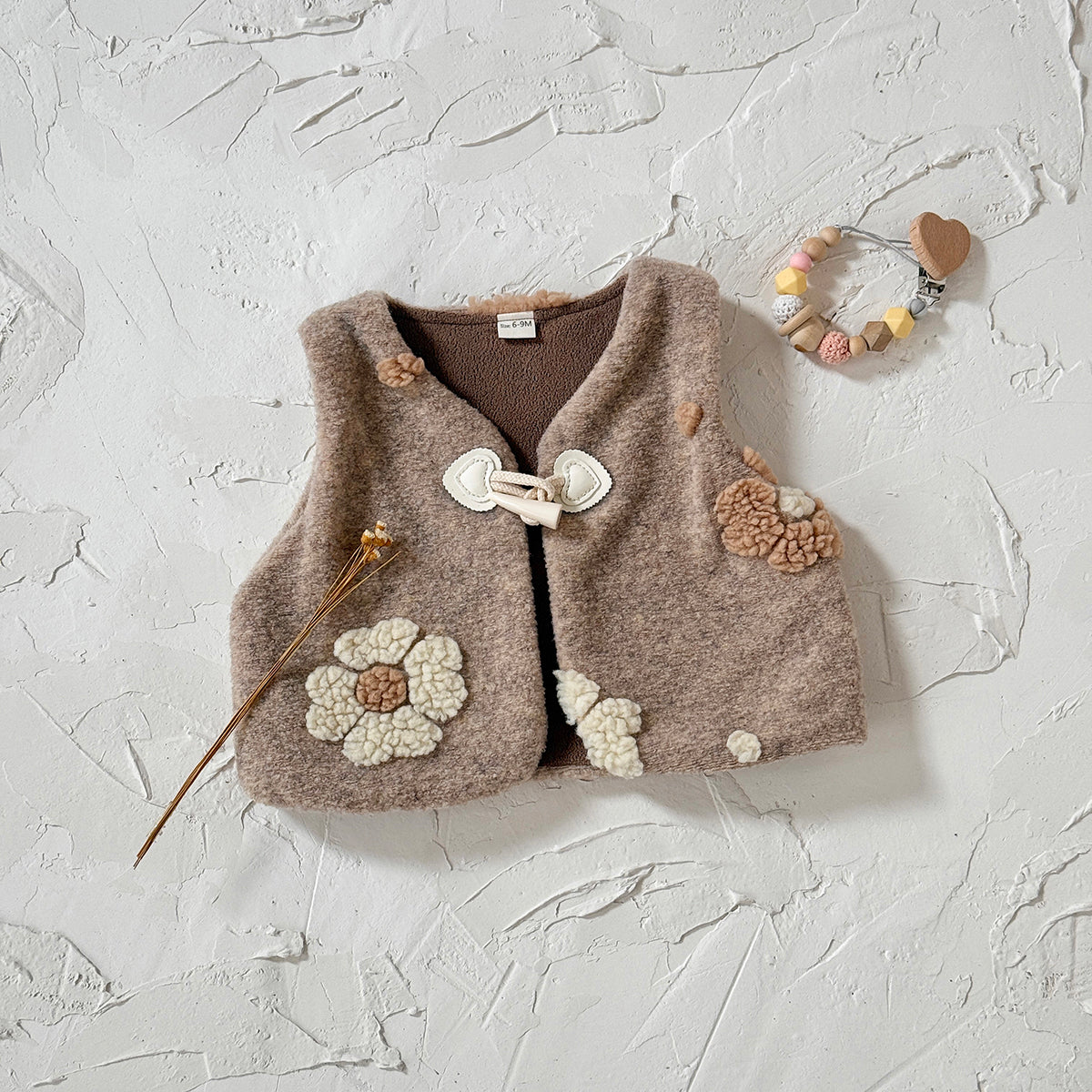 Baby girl flower woolen jacket autumn and winter 0-3 years old