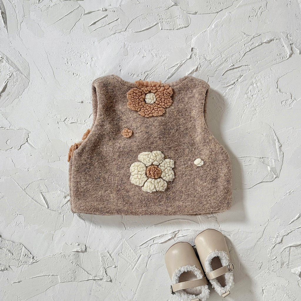 Baby girl flower woolen jacket autumn and winter 0-3 years old