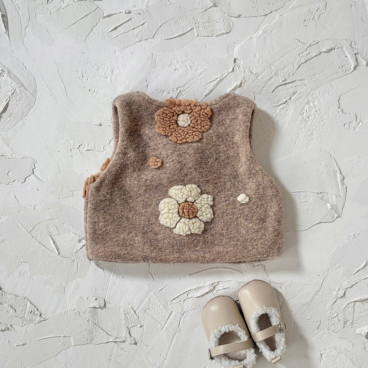 Baby girl flower woolen jacket autumn and winter 0-3 years old