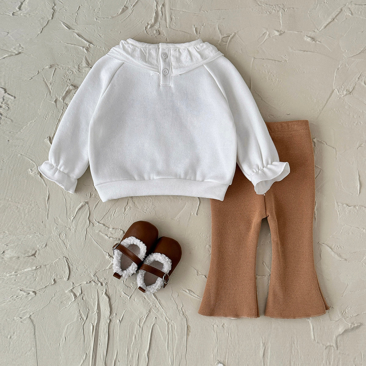 White flower embroidered baby girl pants set