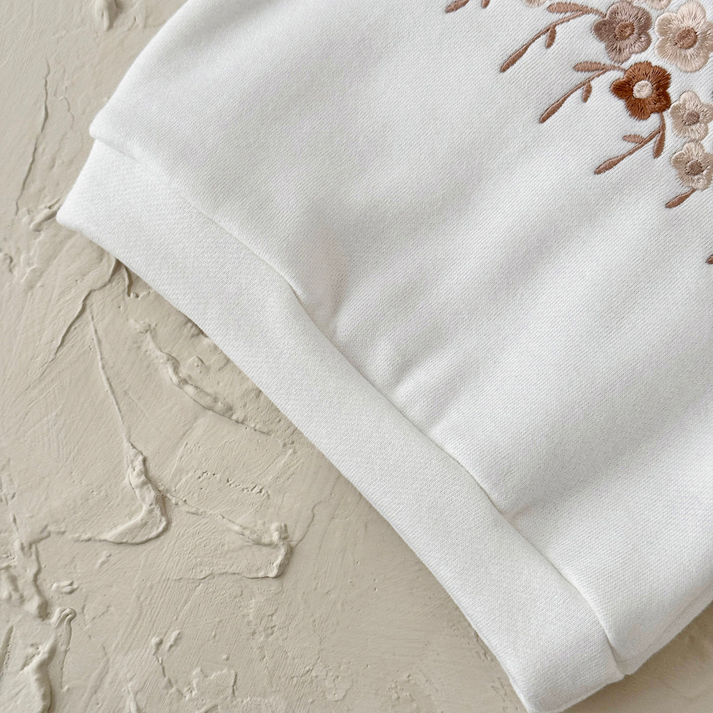 White flower embroidered baby girl pants set