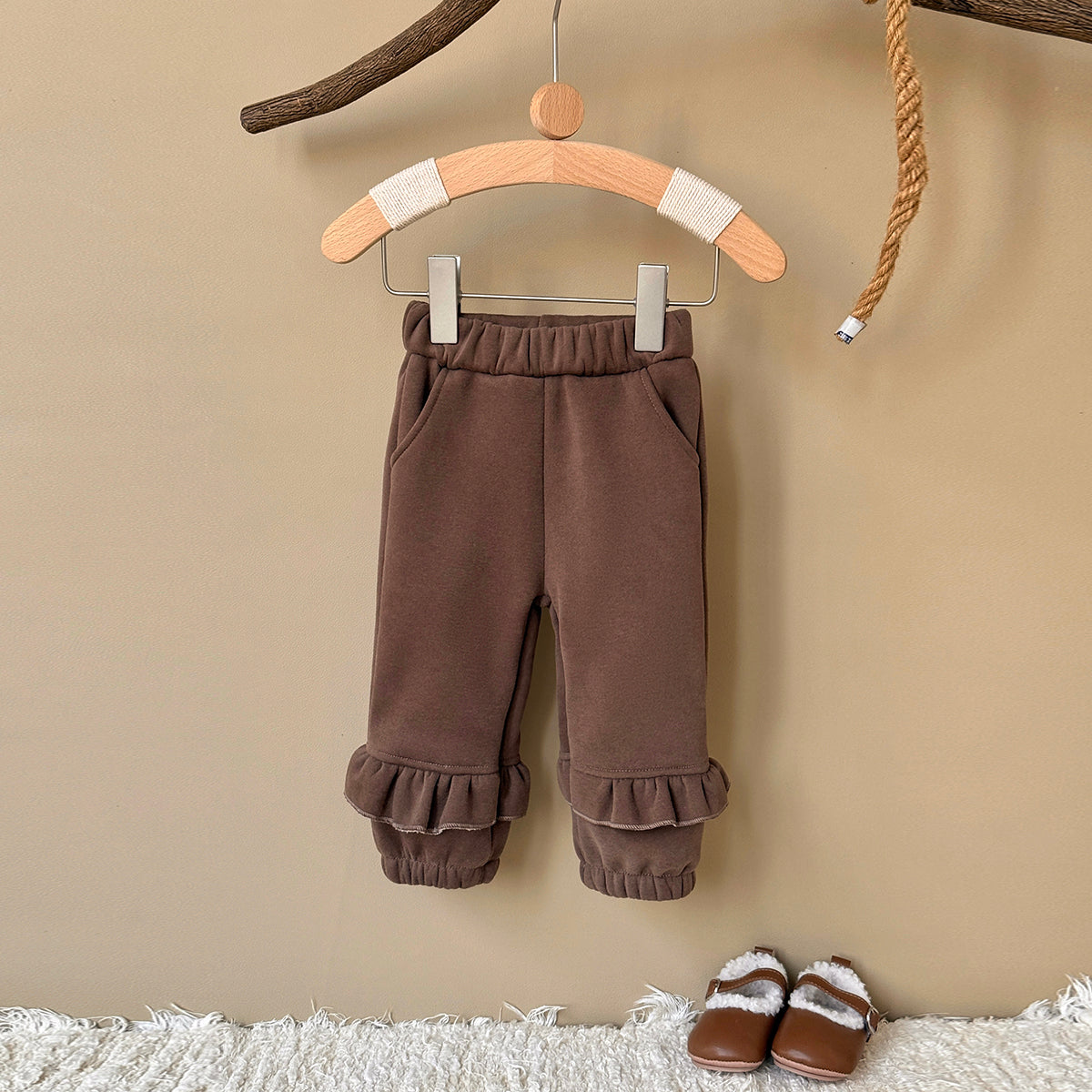 Forest Style Girls Thick Winter Sweatpants Ruffle Hem Infant Warm Trousers