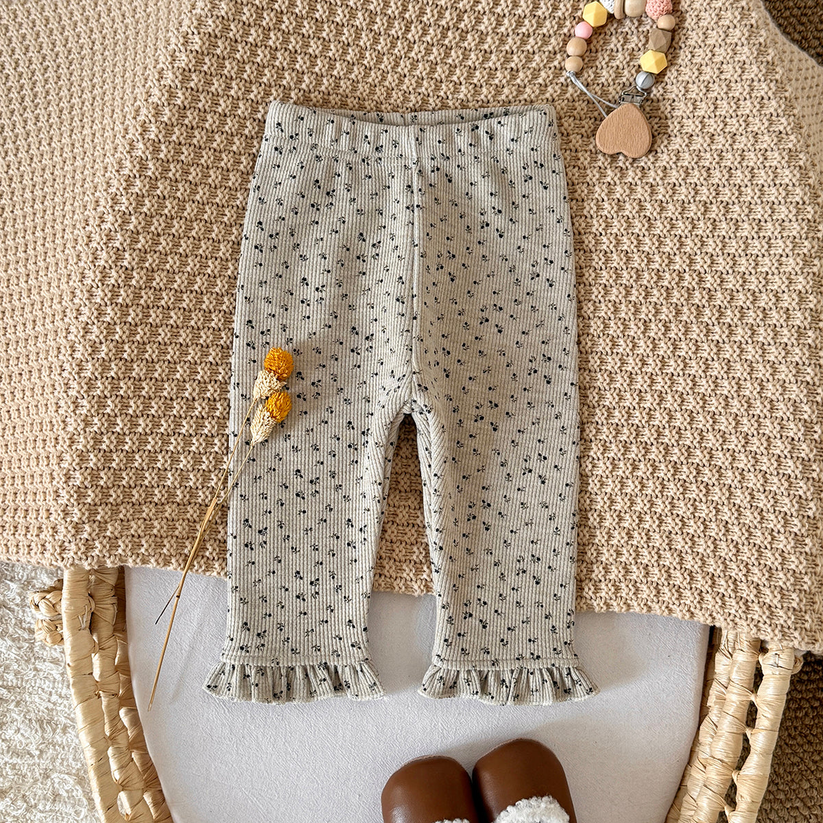 Simple Floral Baby Thin Fleece Leggings Ruffle Hem Stretchy Fit Trousers
