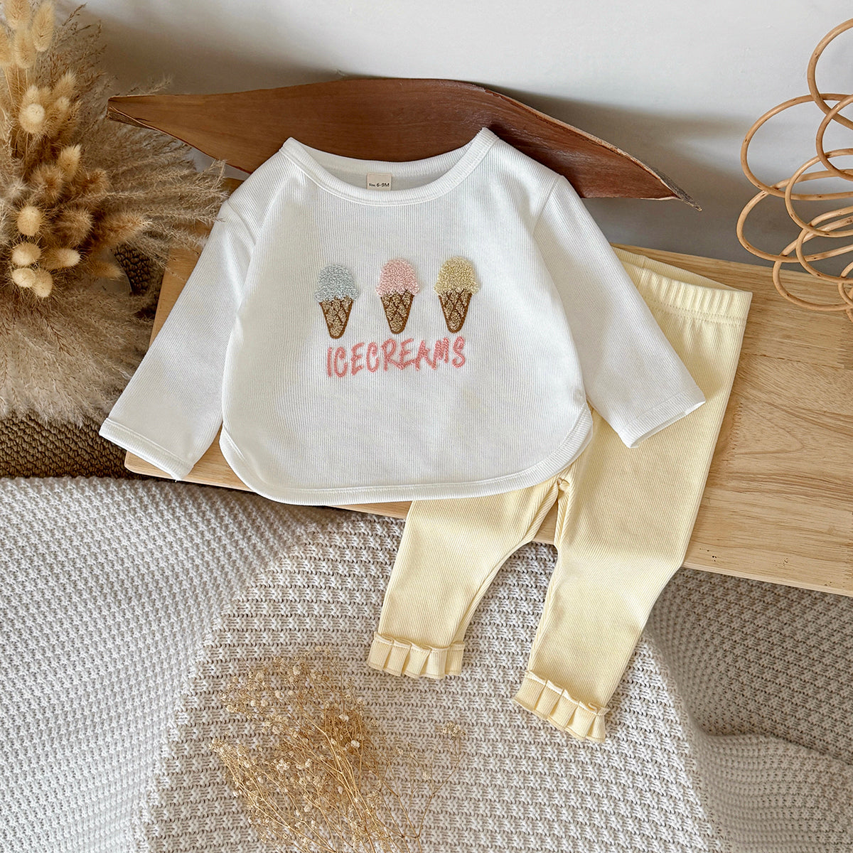 Baby girl white ice cream towel embroidery set 0-3 years old