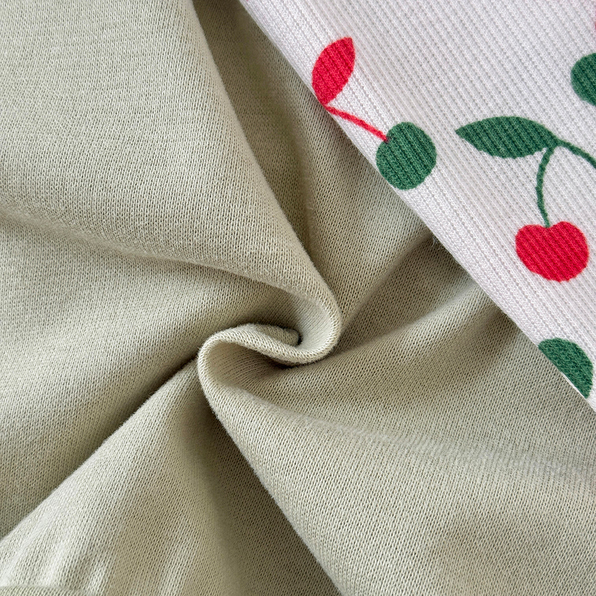 Fresh Cherry Baby 2Pcs Set Girls Big Collar Embroidery Clothing Set