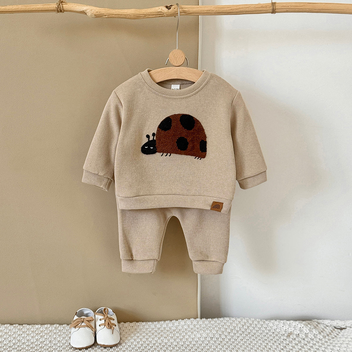 Baby Brown Insect Towel Embroidered Pants Set