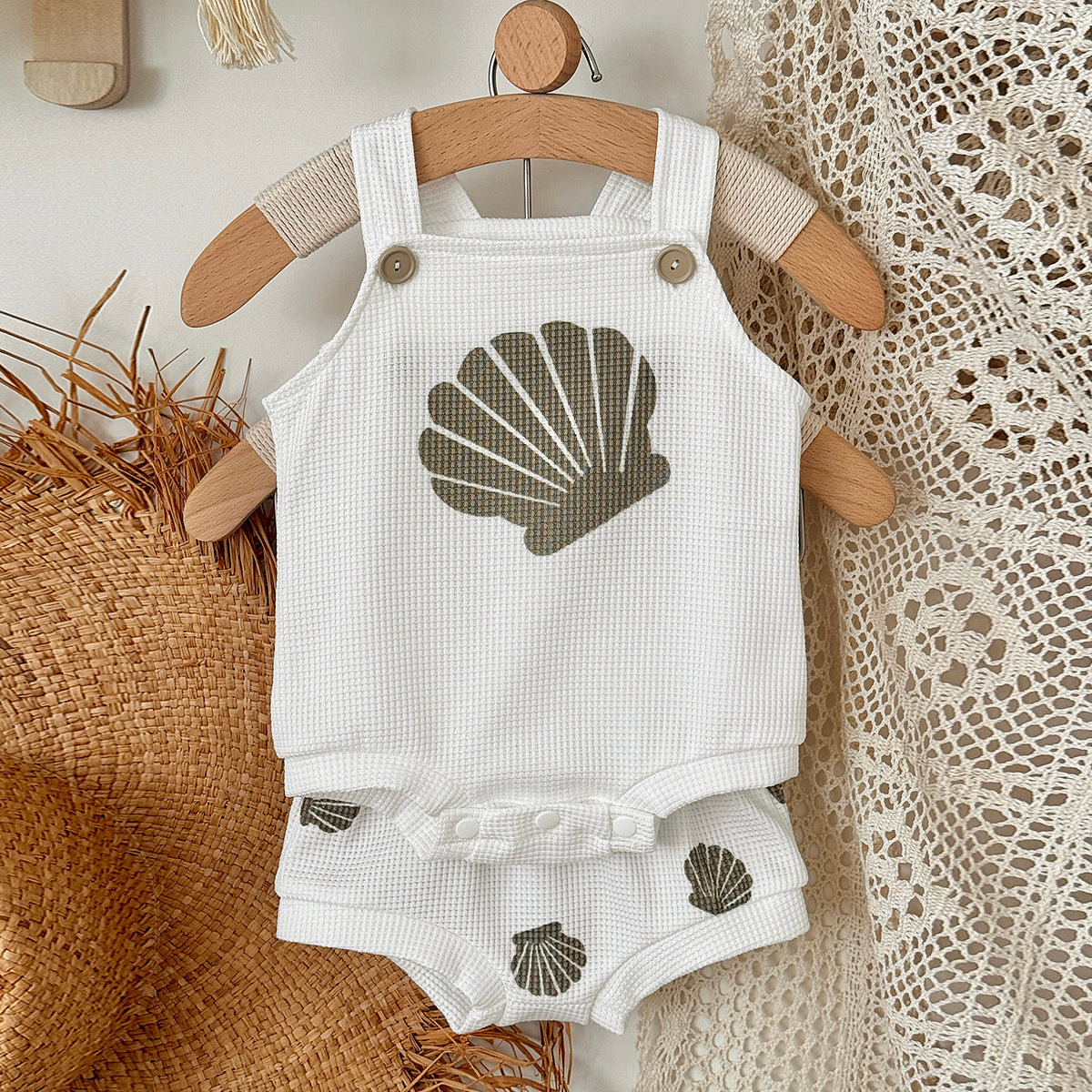 Seashell Print Baby 2Pcs Outfit Waffle Knit Suspender Romper Shorts Set