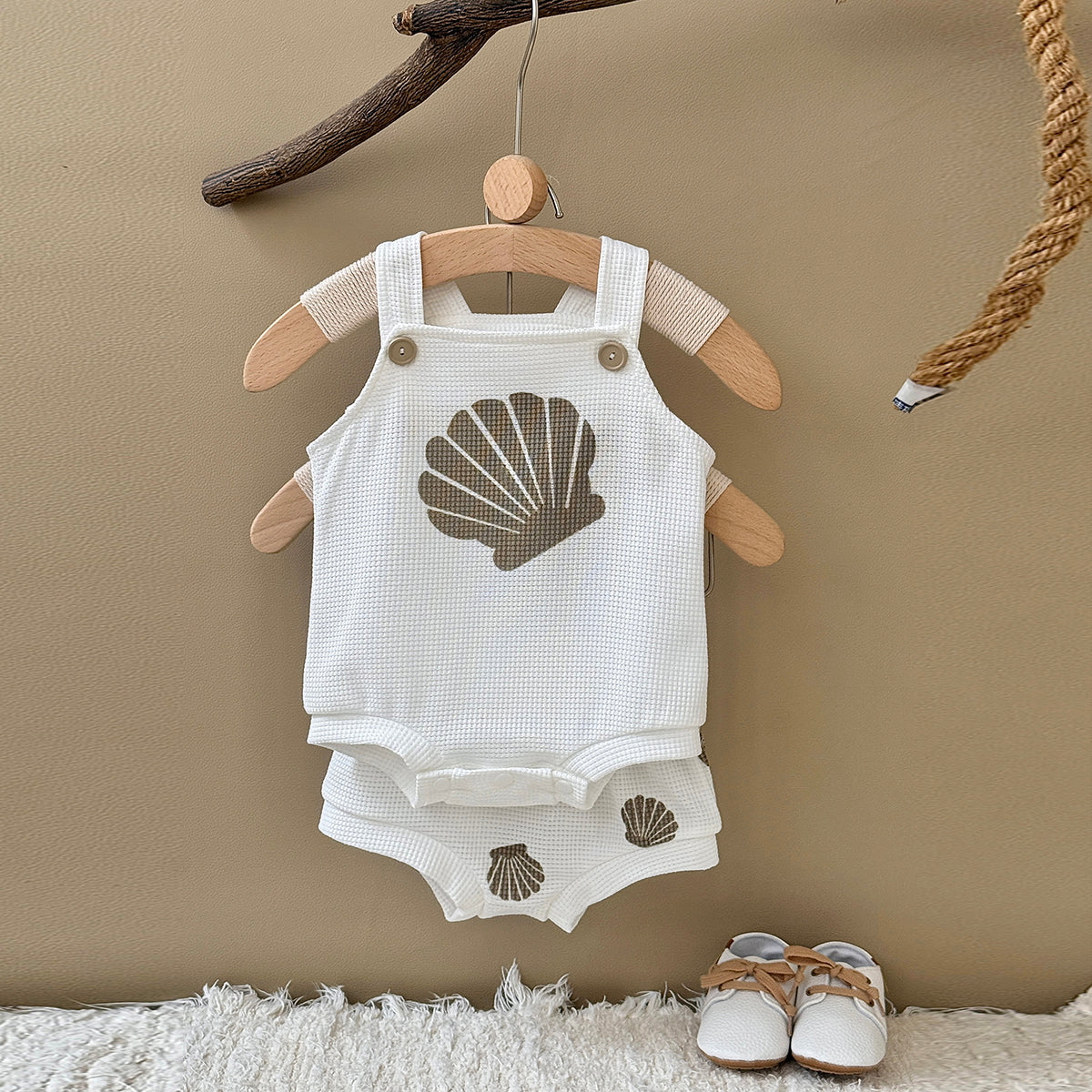 Seashell Print Baby 2Pcs Outfit Waffle Knit Suspender Romper Shorts Set