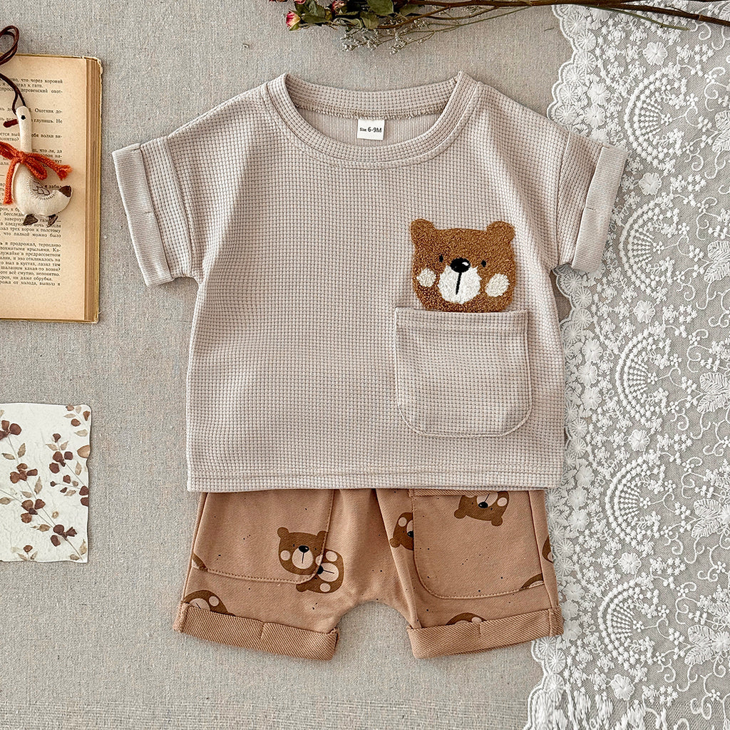 Waffle Knit Bear Print Baby Shorts Outfit