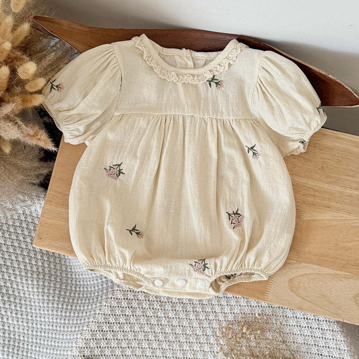 Baby Girl Floral Embroidery Bubble Sleeve Romper
