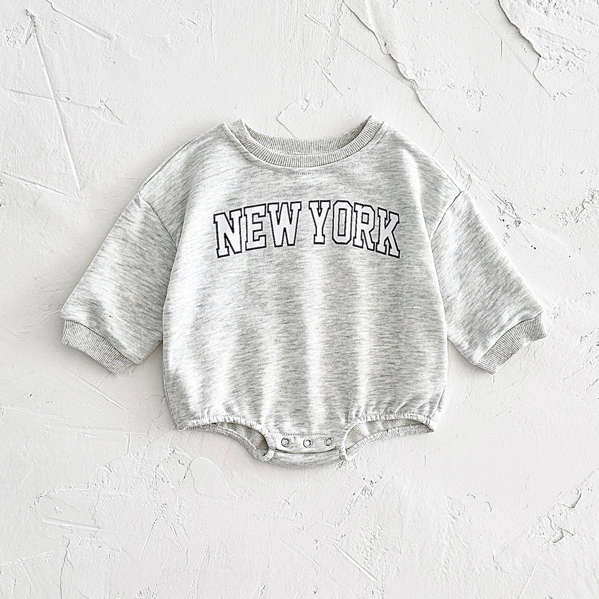 Neutral baby letter pattern printed jumpsuit 1-18 months