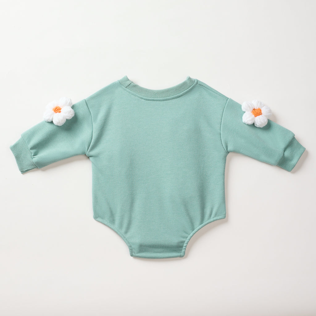 Neutral baby flower pattern long sleeved jumpsuit 1-18 months