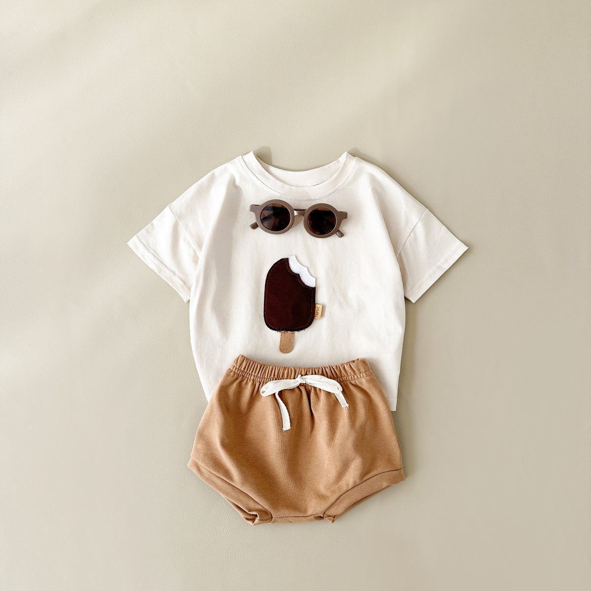 Summer Cute Ice Cream Applique Short Sleeve T-shirt & Shorts