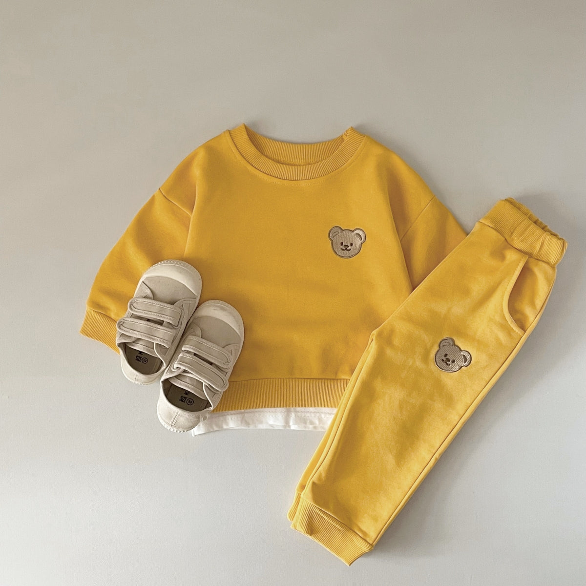 Neutral Bear Baby Outfit Set (0-4 Years)
