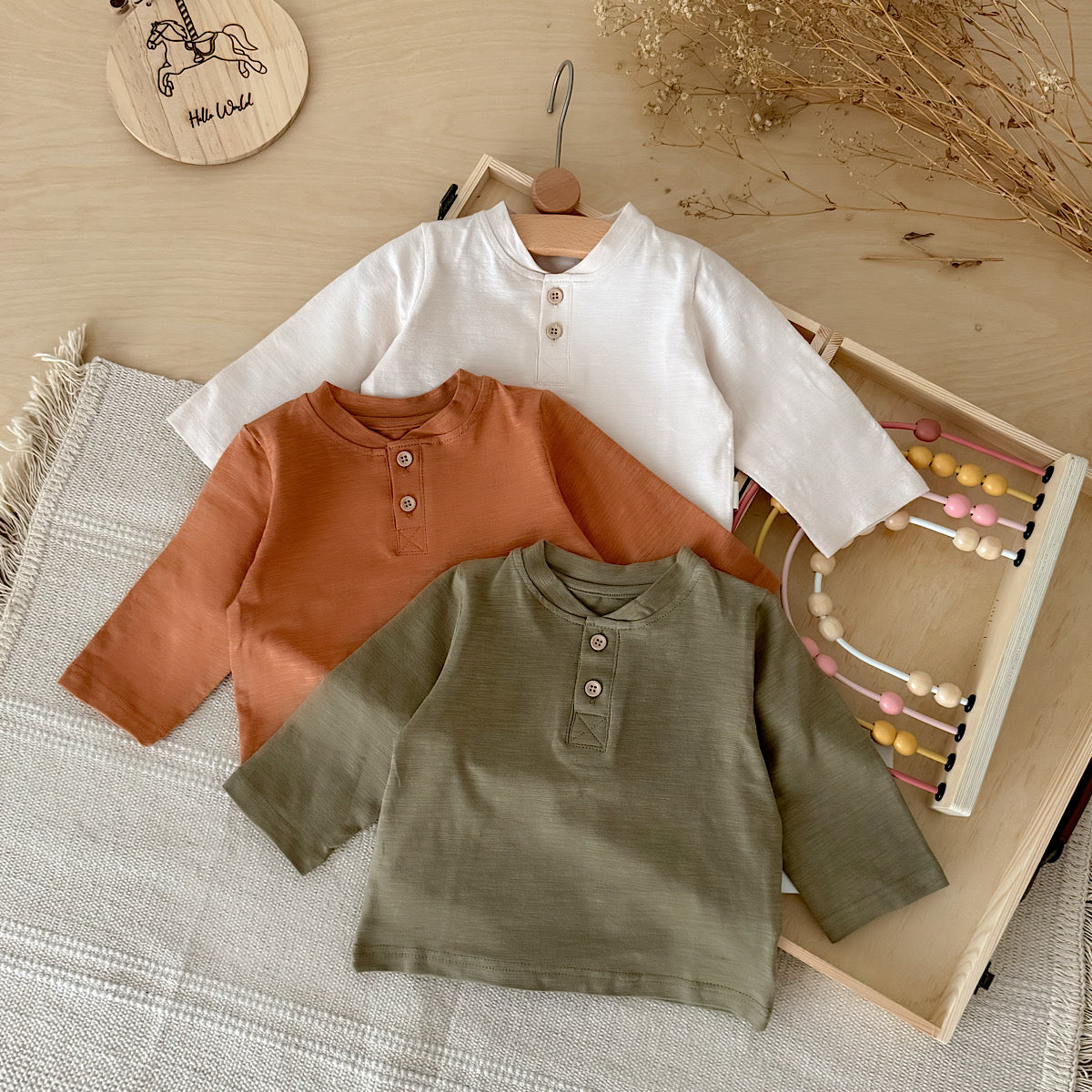 Three-Color T-shirt Set for Spring Autumn