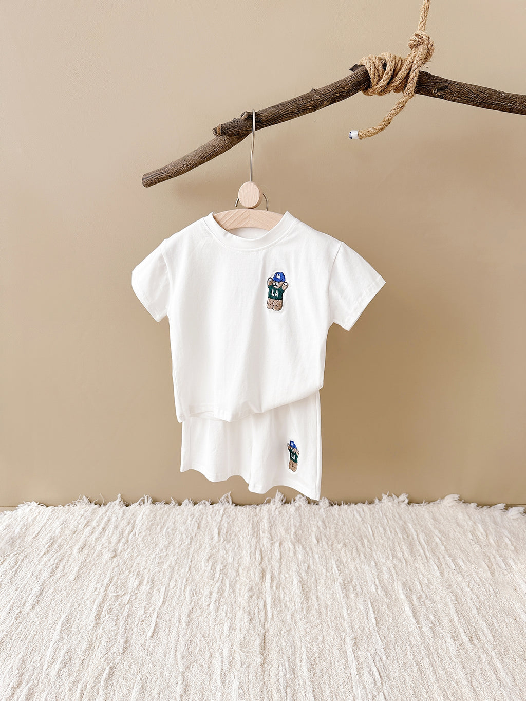 Korean Simple White Baby Summer Clothes Cotton Bear Infant Loungewear