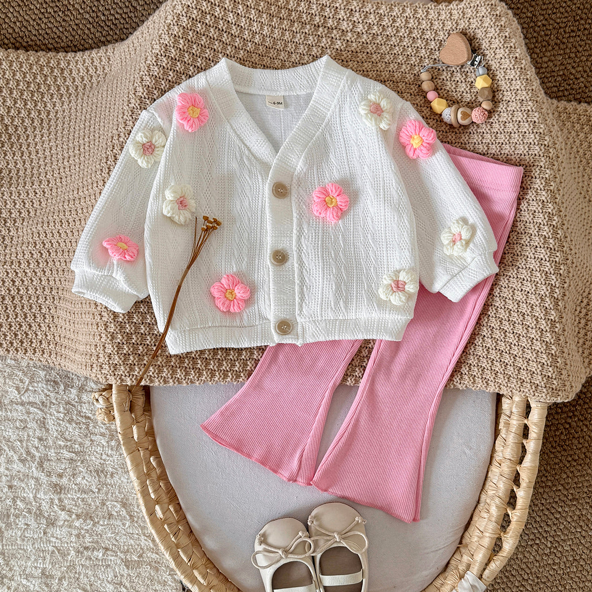 Baby girl three-dimensional flower long sleeved pants set 0-3 years old