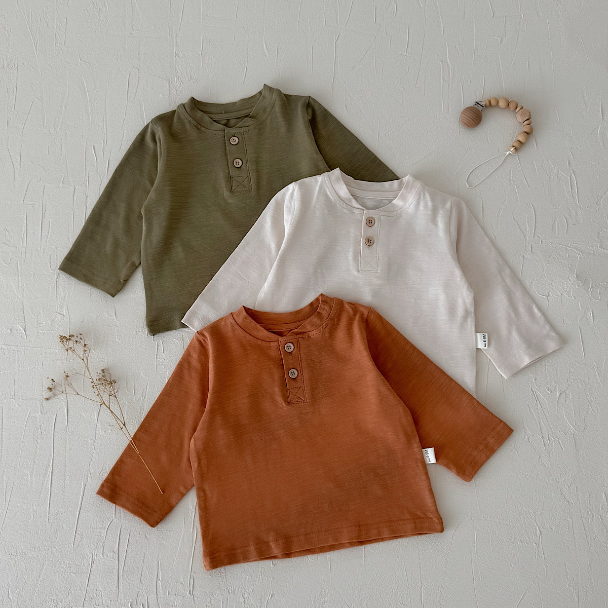 Three-Color T-shirt Set for Spring Autumn